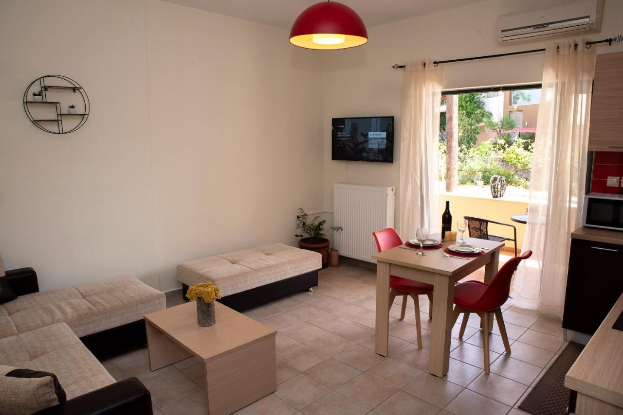 Plumi City Apartments Ханья Экстерьер фото