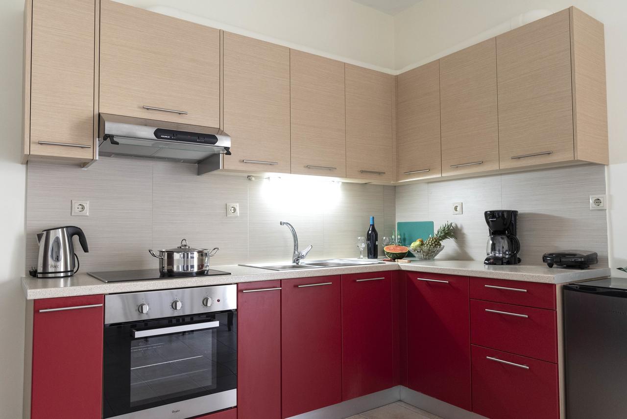 Plumi City Apartments Ханья Экстерьер фото