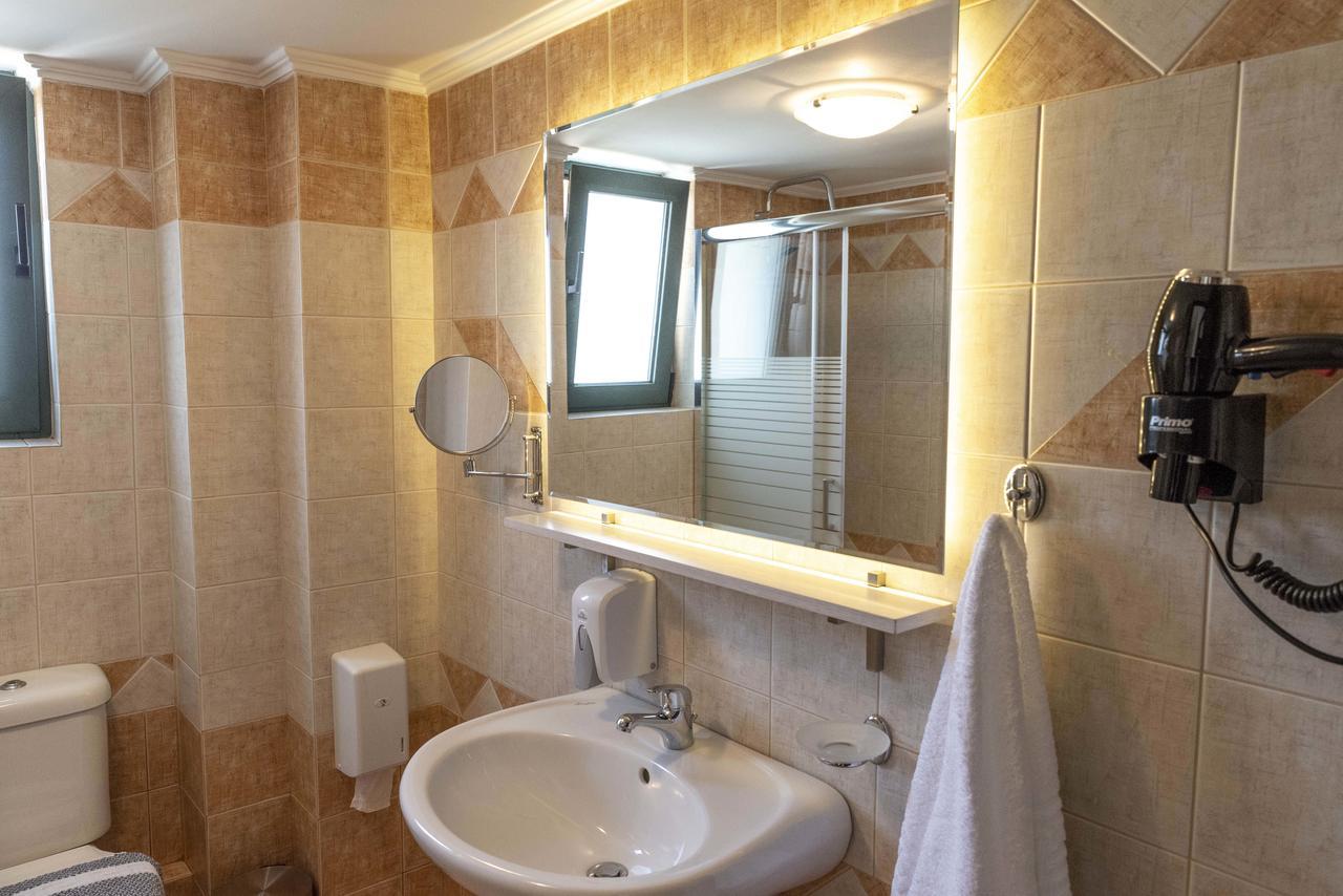 Plumi City Apartments Ханья Экстерьер фото